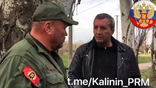 6 апреля ориентировочно в 14-30 снова произошел обстрел мирных граждан Лисичанска. смотреть онлайн