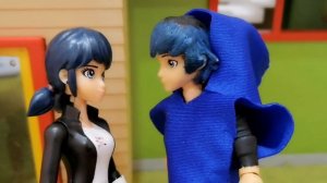 Поцелуй Адриана спас Маринетт от акумы