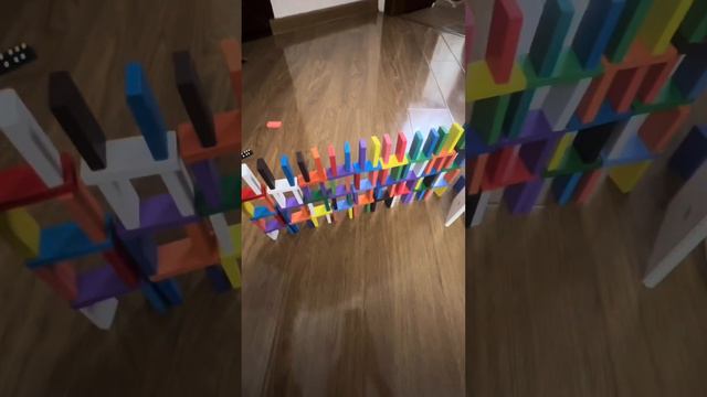 Домино трюки за все время смотреть онлайн
