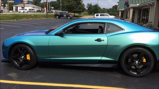 Color Changing Camaro Wrap! смотреть онлайн