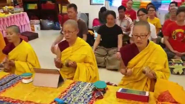 YAMANTAKA PUYA DE FUEGO - VEN. GUESHE TENZING TAMDING смотреть онлайн