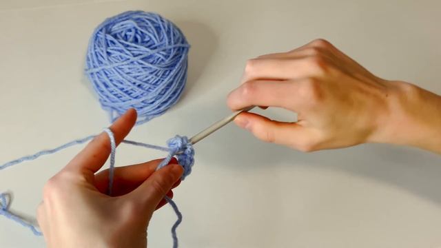 EASY Crochet Magic Ring Tutorial | Two Ways смотреть онлайн