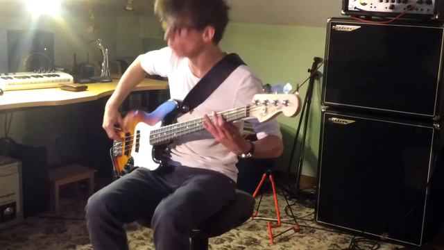 Muse - New Born - bass cover смотреть онлайн