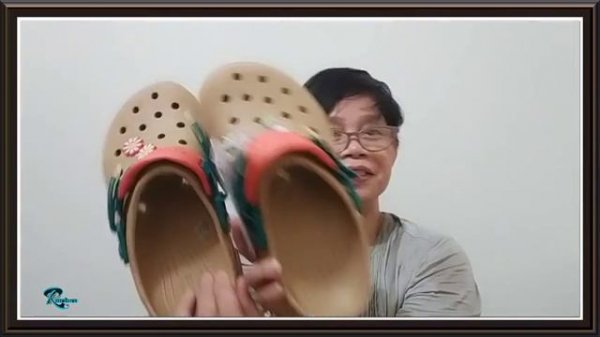 "CROCS" CLASSIC ALL TERRAIN CLOG/WITH MY 10 YEARS CROCS