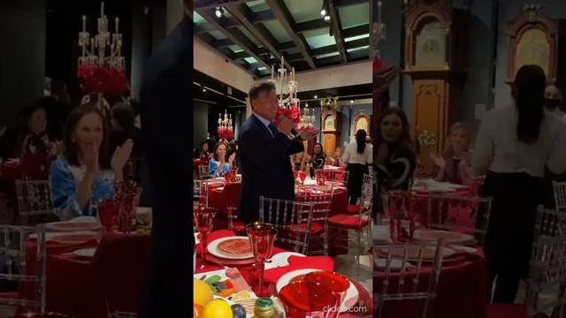 Юлия Барановская на вечеринке смотреть онлайн