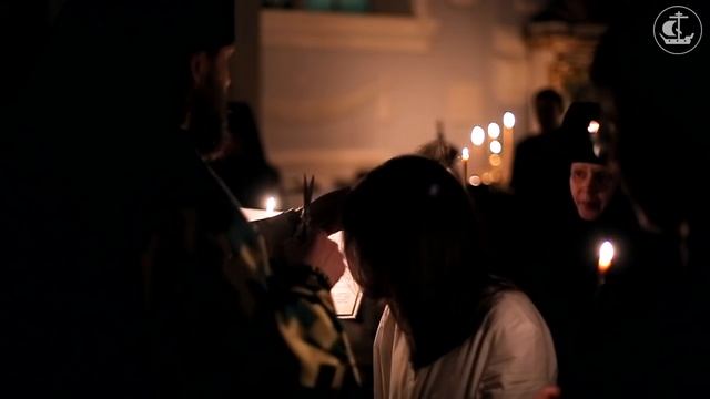 Ночная Литургия и женский постриг / Night Divine Liturgy and women's Monastic Tonsures смотреть онлайн