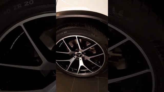 Mercedes-Benz AMG GLC43 ???? смотреть онлайн