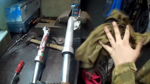 Карбон пленка на вилку ИЗИ смотреть онлайн