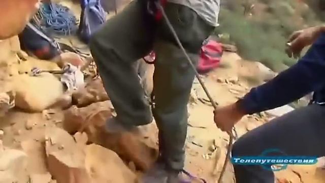 Шамбала Мустанг Королевство ЛО Cвященные пещеры Буддизм Бон по смотреть онлайн