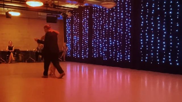 Inês Gomes & Cédric Basso / Milonga Brava / 2022.09.01 / 1 смотреть онлайн