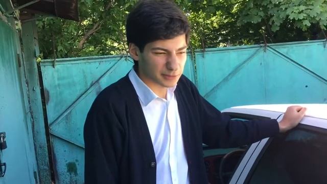 «За штурвалом»: Тимофей и его белый Saab 9000 Aero смотреть онлайн