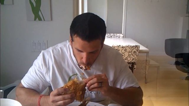 Fit2Fat2Fit - Week 22 Food Challenge - KFC Rematch смотреть онлайн