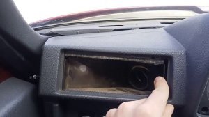 Как снять и установить дефлектор (решетка печки , воздуховод) на Таврия Славута