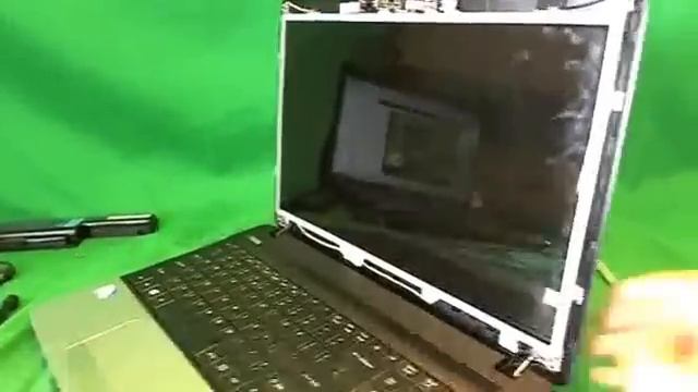 Acer Aspire E1 Laptop Screen Replacement Procedure смотреть онлайн