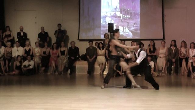 Yanina Quiñones & Neri Piliu @ Corrientes, June 2013 - 4/4 смотреть онлайн