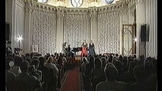 дуэт Лорелея Выйду ль я на реченьку смотреть онлайн