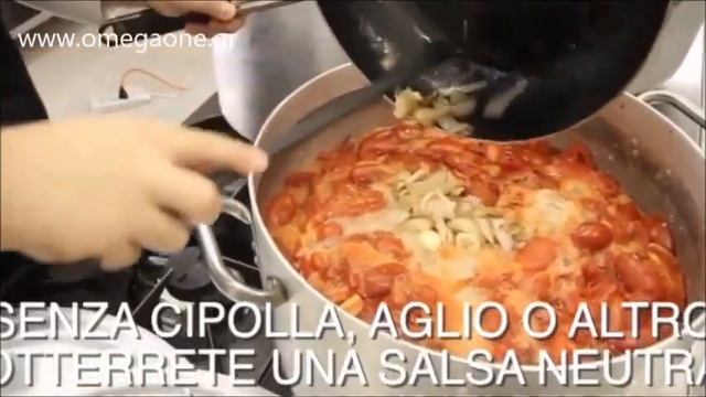 Ηλεκτρικός Στίφτης Τομάτας / Electric Tomato Squeezers SpremiTO смотреть онлайн