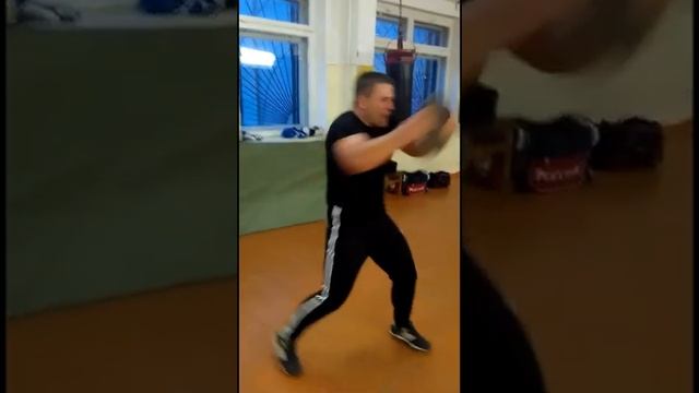 Интервальная тренировка с диском. смотреть онлайн