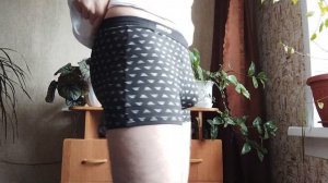 Быстрая примерка трусов