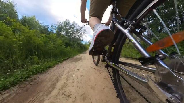 Покатушки на велосипеде с камерой insta360 x3. смотреть онлайн