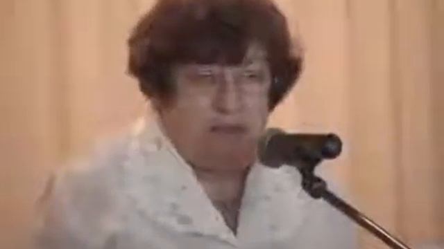 Бабушка Женя читает стихи 2 смотреть онлайн