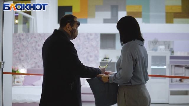 Шоу-рум современной мебели от ВКДП открылся в ТРЦ смотреть онлайн