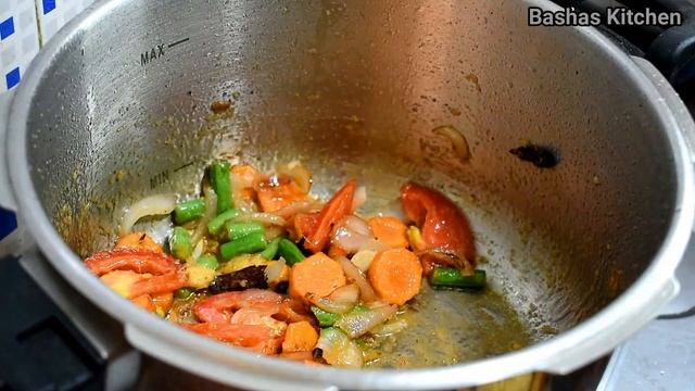 நீங்கள் கேட்டவை/Full Day Lockdown Routine Vlog/Bashas Kitchen Vlog/Seeraga Samba Rice Veg Biryani смотреть онлайн
