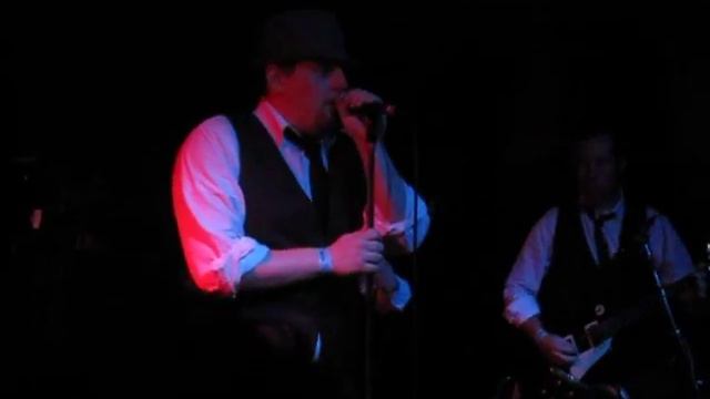 The Timberfakes "What Goes Around" смотреть онлайн