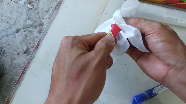 Cách ghép sứ đơn giản tại nhà bằng màng bọc thực phẩm смотреть онлайн