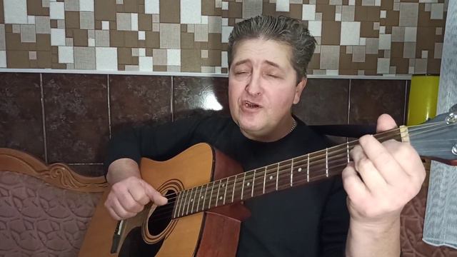 "Листаем перед сном мы телефон", автор Вячеслав Ласаев смотреть онлайн