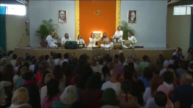 Mooji Music. Hare Krishna Hare Rama