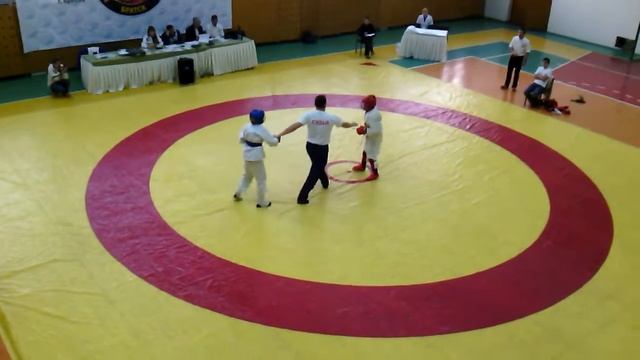 Чувак , выиграл по баллам . смотреть онлайн