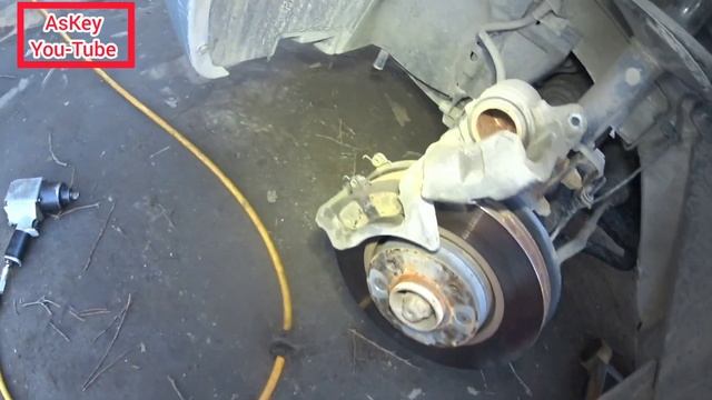 ✅ Замена передних тормозных колодок(система TRW) — Лада Largus, 1.6 л., 2015 года смотреть онлайн