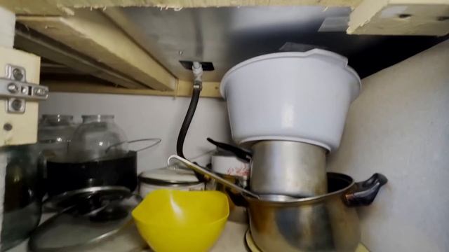 ✅ СДЕЛАЛ КРУТЕЙШУЮ КУХНЮ ЗА КОПЕЙКИ ИЗ ТОГО ЧТО БЫЛО | КАК ДЕШЕВО СДЕЛАТЬ КУХНЮ СВОИМИ РУКАМИ | DIY смотреть онлайн