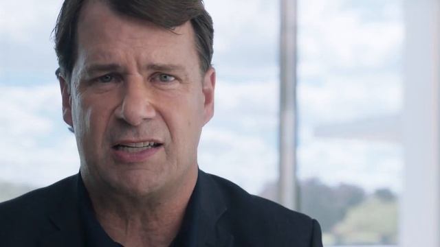 Digital Transformation Helps Ford Revolutionize the Auto Industry—Again | Salesforce смотреть онлайн