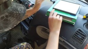 Kia Picanto 2007. Замена салонного фильтра