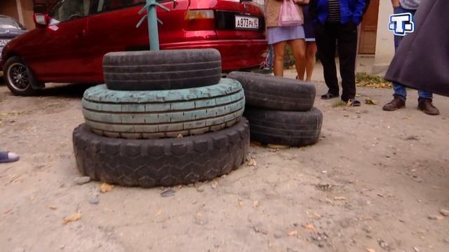 Дефицит парковочных мест в Симферополе уже порождает конфликтные ситуации смотреть онлайн