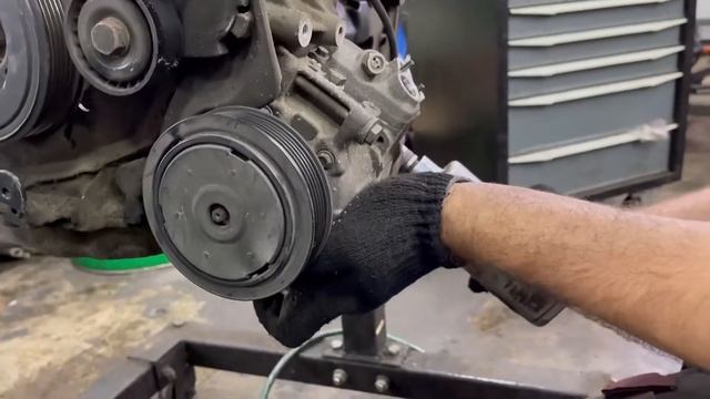 Прогоревший клапан Passat CC 1.8 2GEN. Ремонт ГБЦ и замена поршневой группы СТО «ОнлиШкода» смотреть онлайн