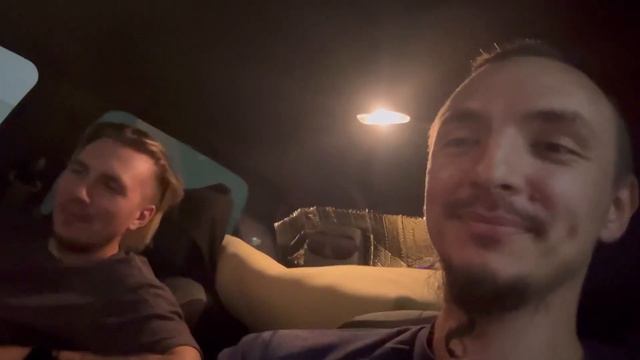 Крутые новые и старые машины 👍 как же хочется прокатиться смотреть онлайн