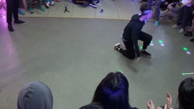 Ириска vs Мишка Малышка vs Маша vs Олеся True Motion 5 смотреть онлайн