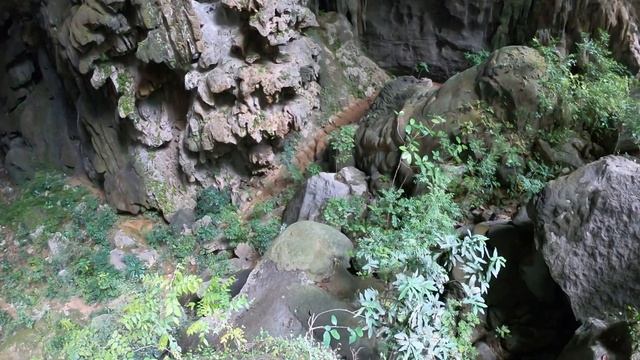 Phong Nha Ke Bang Vietnam 2019 смотреть онлайн