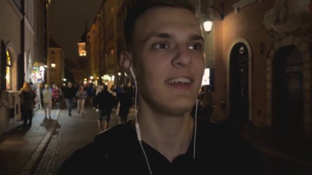 САМОЕ ПОПУЛЯРНОЕ МЕСТО в ВАРШАВЕ - Старый Город ! смотреть онлайн