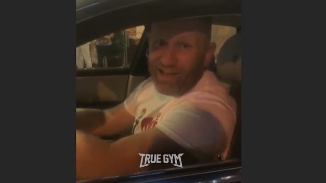 Емельяненко унизил Харитонова и готов к бою / Что ответит Сергей?! смотреть онлайн