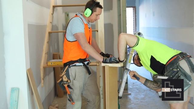 How to install timber stair, Part 2 - Lower flight & Winder Stringers - Kit Stairs смотреть онлайн