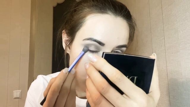 Как сделать красивый повседневный макияж | легкий макияж | если мало косметики #MarinaConfetti