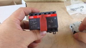 ABB OT40F3C Реверсивный перекидной рубильник.