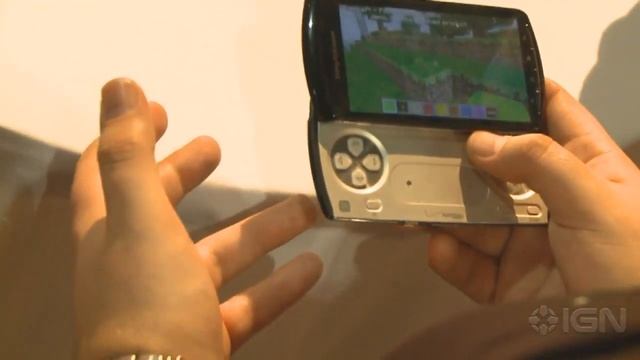 E3 2011: Minecraft Xperia Play Interview смотреть онлайн
