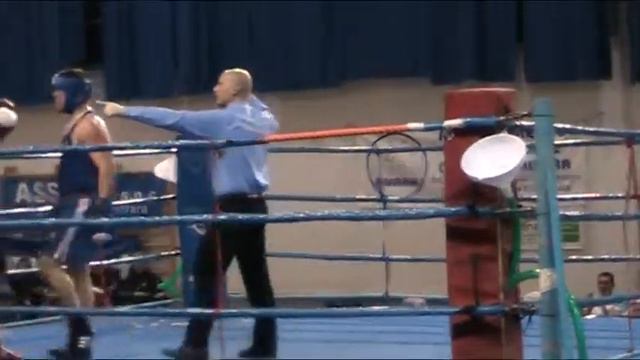 pietro simeone @ Torneo Duran di boxe Ferrara 27/03/2010 - 2° round.mpg смотреть онлайн