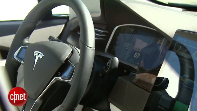Tesla Model X смотреть онлайн