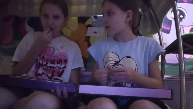 ВЕСЕЛЫЙ ЧЕЛЕНДЖ!!!#Играемсподругой!! смотреть онлайн